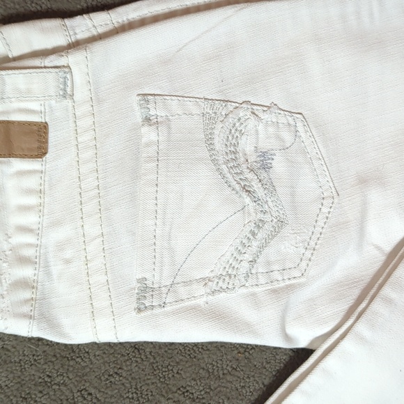 White Low Rise Flare Jeans 5/6 - Picture 4 of 8